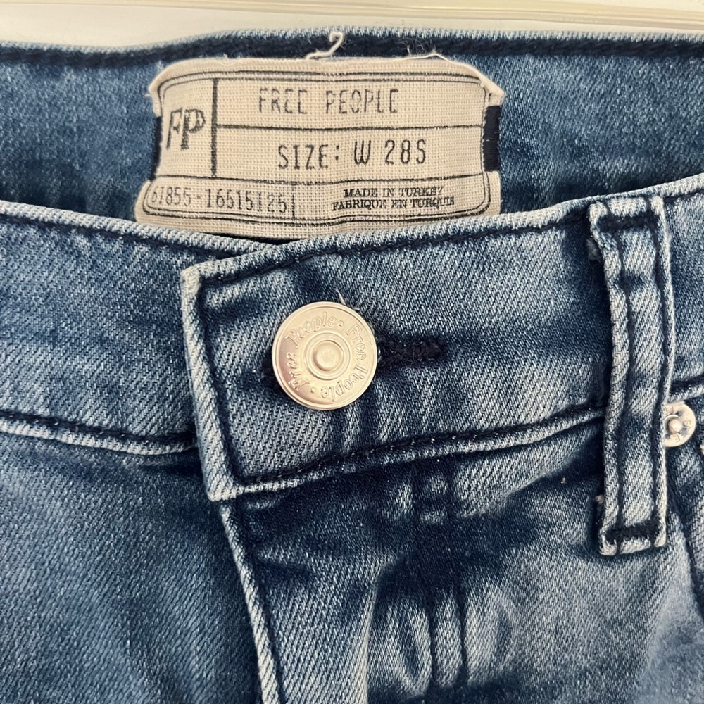 Free People Blue Classic Denim Jeans
